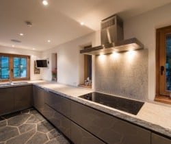 Chalet-Alani-Kitchen