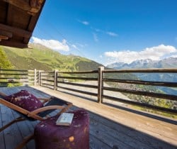 Chalet-Alani-Outdoor-chill-out-area