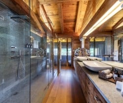 Chalet-Berarde-Bathroom