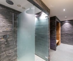 Chalet-Berarde-Hammam-and-showers