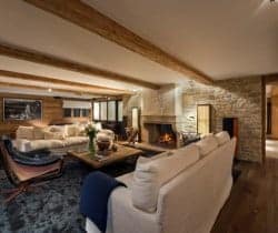 Chalet-Carlisle-Living-room