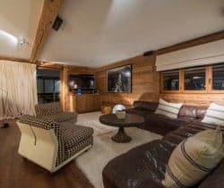 Chalet-Carlisle-Living-room