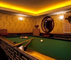 Chalet Elle: Billiard room