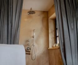 Chalet Elle: Bathroom