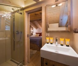 Chalet-Elsie-Bathroom