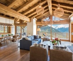Chalet-Lavelle-Living-room