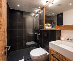 Chalet-Lavelle-Bathroom
