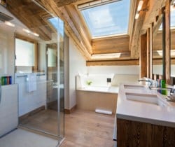 Chalet-Lavelle-Bathroom
