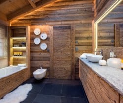 Chalet-Ransou-Bathroom