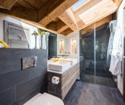Chalet-Telsa-Bathroom