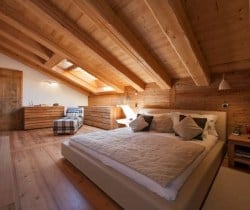 Apartment Valkyr: Bedroom