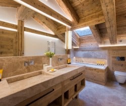 Chalet-Velle-Bathroom