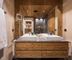 Chalet Esme-Bathroom