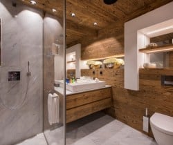 Chalet Esme-Bathroom