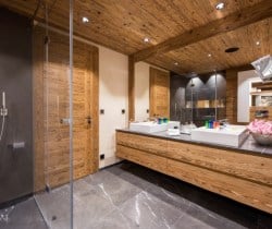 Chalet Esme-Bathroom