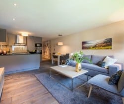 Chalet Apartment Gretl-Living room