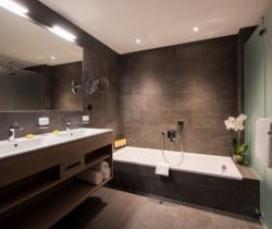 Chalet Apartment Gretl-Bathroom