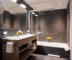 Chalet Apartment Gretl-Bathroom