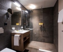 Chalet Apartment Gretl-Bathroom