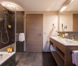 Chalet Apartment Niklos-Bathroom