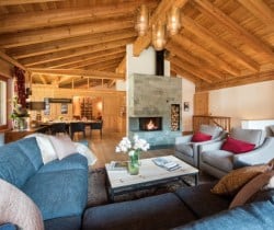 Chalet-Selik-Living-room