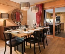 Chalet-Selik-Dining-room