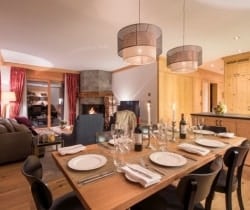 Chalet-Selik-Dining-room