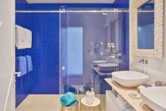 Villa Hibiscus-Bathroom