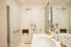 Villa-Solum-Bathroom