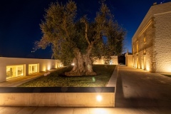 056Villa-Dusenszky-Vitale-Exteriors-by-night