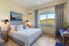 Villa-Salina-Bedroom