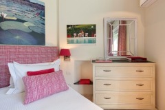 Villa-Salina-Bedroom