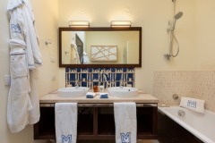 Villa-Salina-Bathroom