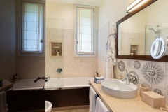 Villa-Salina-Bathroom