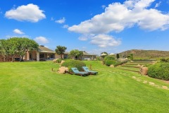 Villa-Salina-Outdoor-chill-out-garden-area