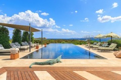 Villa-Salina-Swimming-pool