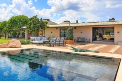 Villa-Salina-Swimming-pool